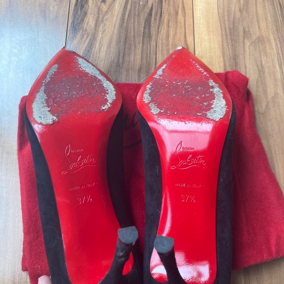 ❌SOLD❌Black Louboutin Heels - Picture 12 of 12